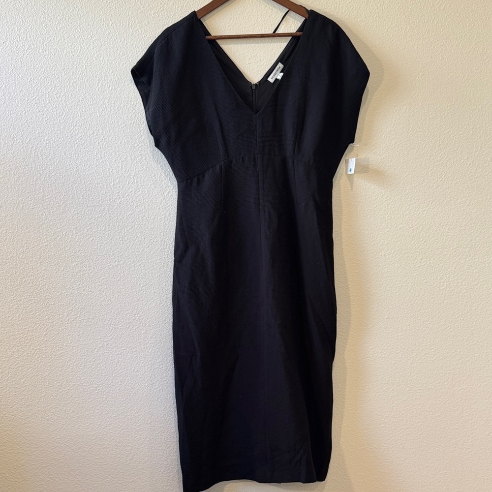 Black V-Neck Cap Sleeve Dress